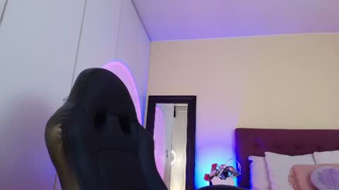Snapshot of mafer_meow chatting on July 2026 10:48:01 PM Mafer Flor online show from July 2026 10:48:01 PM