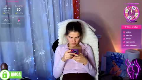 Snapshot of mag1c_eyes chatting on December 2025 09:42:02 PM mag1c_eyes online show from December 2025 09:42:02 PM