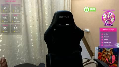 mag1c_eyes online show from April 2026 07:51:02 PM