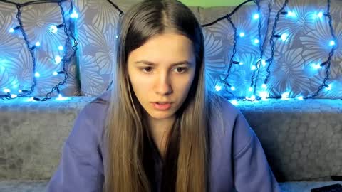 Maggie online show from December 2024 01:48:02 AM