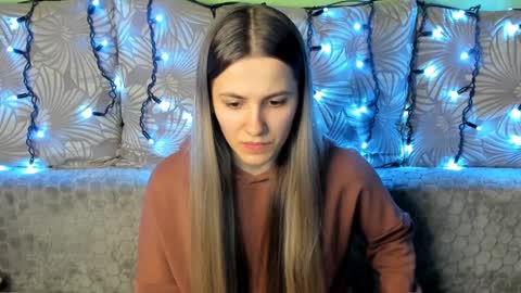 Maggie online show from January 2025 01:05:02 AM