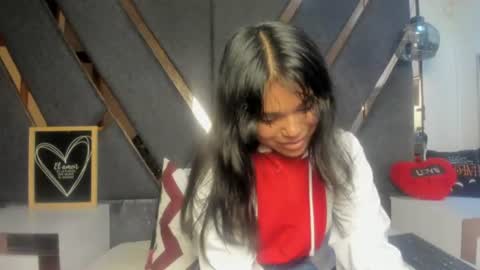 Snapshot of maggyx_69 chatting on June 2026 01:50:01 PM Kimy online show from June 2026 01:50:01 PM