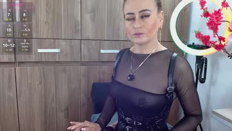 Snapshot of maghenta chatting on October 2025 03:23:02 PM Maghenta-MS mature online show from October 2025 03:23:02 PM