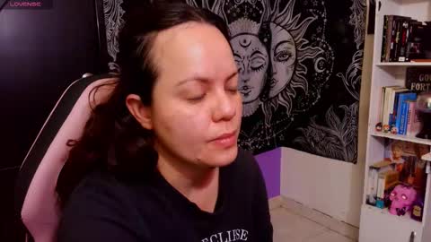 Claire online show from September 2025 10:53:01 PM