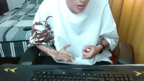Jade online show from June 2026 05:03:02 PM