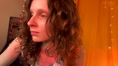 Snapshot of magic_mini_moon chatting on January 2025 12:09:01 AM Mikky or Moon online show from January 2025 12:09:01 AM