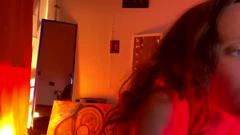 Snapshot of magic_mini_moon chatting on March 2025 04:53:01 PM Mikky or Moon online show from March 2025 04:53:01 PM