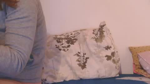 Snapshot of magic_smile16 chatting on December 2025 06:51:01 AM Christine online show from December 2025 06:51:01 AM