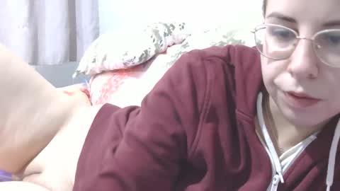 Christine online show from December 2025 07:03:01 AM