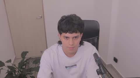 Tony Hoffa online show from January 2026 06:34:02 PM