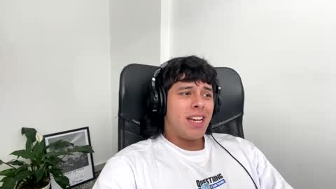 Tony Hoffa online show from April 2026 07:33:02 PM