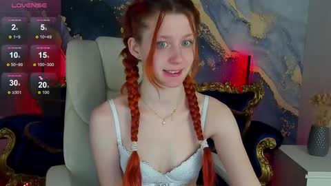 Snapshot of magiclilu chatting on March 2025 03:44:01 AM Lilu online show from March 2025 03:44:01 AM