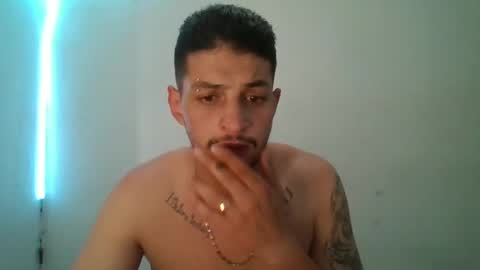 Snapshot of magico_9809 chatting on March 2025 07:02:01 PM BRAYAN online show from March 2025 07:02:01 PM