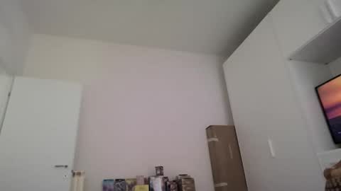 Magicsempai online show from February 2025 11:42:02 AM