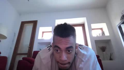 Snapshot of magicsempai chatting on February 2026 12:21:01 PM Magicsempai online show from February 2026 12:21:01 PM