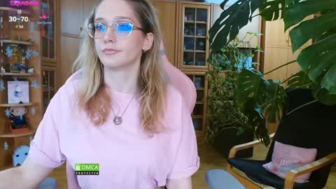 Snapshot of magicstylex chatting on January 2025 09:09:01 PM Nicole online show from January 2025 09:09:01 PM