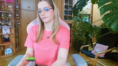 Snapshot of magicstylex chatting on January 2025 09:45:01 PM Nicole online show from January 2025 09:45:01 PM