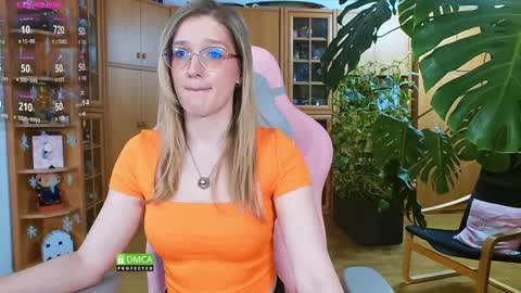 Snapshot of magicstylex chatting on January 2025 11:03:01 PM Nicole online show from January 2025 11:03:01 PM