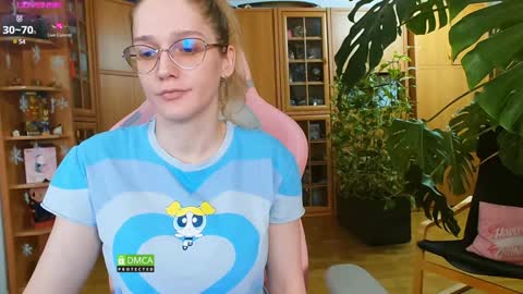 Snapshot of magicstylex chatting on February 2025 12:53:02 AM Nicole online show from February 2025 12:53:02 AM