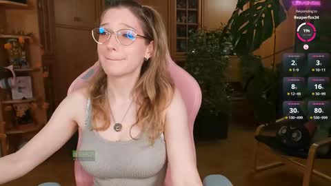 Snapshot of magicstylex chatting on October 2025 08:31:01 PM Nicole online show from October 2025 08:31:01 PM