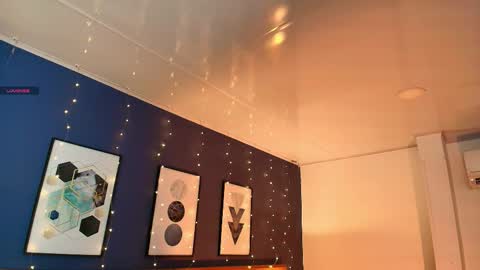 Dani online show from October 2025 10:49:02 AM