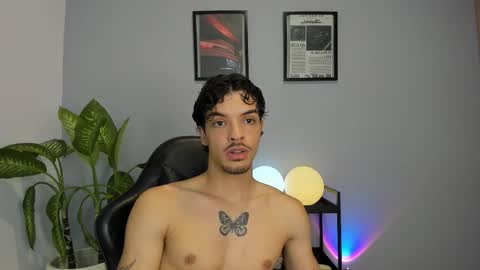 mai_sanchez online show from January 2026 01:10:02 AM