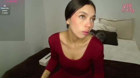 Snapshot of maiaa_evans chatting on July 2026 02:05:01 AM t online show from July 2026 02:05:01 AM
