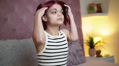  Maia  online show from March 2026 02:22:01 AM