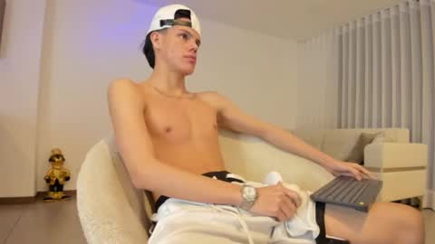 Snapshot of maicolruggeri chatting on January 2025 01:21:02 AM MAICOL online show from January 2025 01:21:02 AM