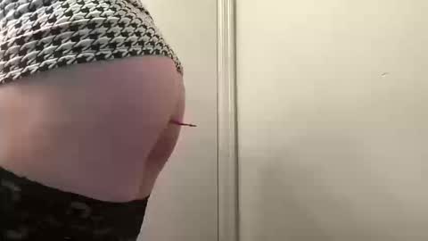 maid4p online show from October 2025 04:57:01 AM