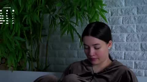 Lucy online show from April 2026 02:27:02 AM