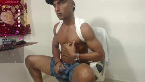 Snapshot of maik_alen chatting on June 2026 04:40:01 PM . Maik Alen . online show from June 2026 04:40:01 PM