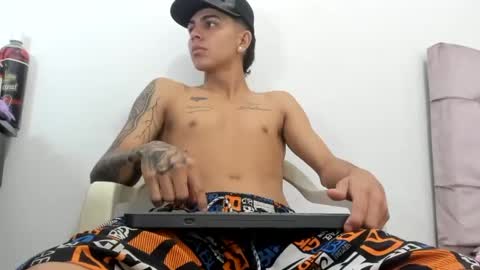 maikdemon_ online show from June 2026 03:25:02 PM