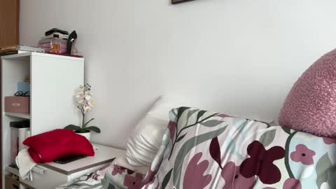 Maikel61 online show from March 2026 12:05:01 PM