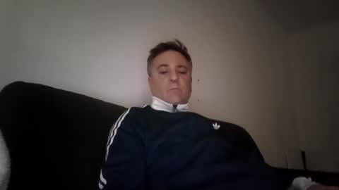 maikel_castel81 online show from April 2026 05:45:02 PM