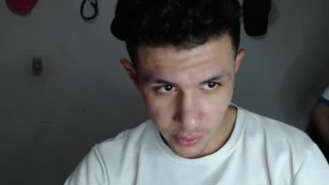 Snapshot of maikjameshot chatting on November 2025 03:17:01 AM maikjameshot online show from November 2025 03:17:01 AM