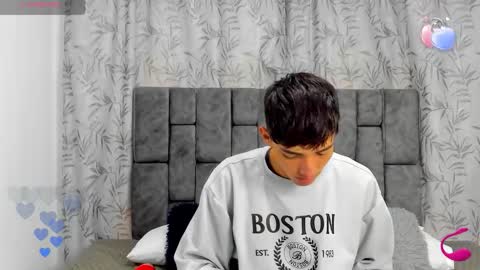 Snapshot of maikol_ortizz chatting on November 2025 11:20:01 AM Maikol online show from November 2025 11:20:01 AM