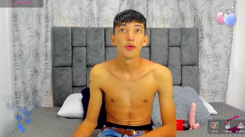 Snapshot of maikol_ortizz chatting on November 2025 11:32:02 AM Maikol online show from November 2025 11:32:02 AM