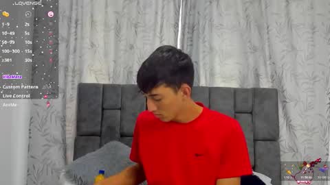 Snapshot of maikol_ortizz chatting on December 2025 12:36:01 PM Maikol online show from December 2025 12:36:01 PM