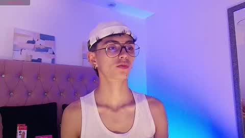 Maiky Cooper online show from September 2025 08:28:02 AM