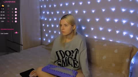 Your kitty online show from December 2024 02:21:02 AM