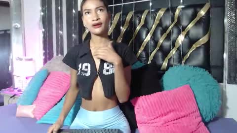mailyn_gold online show from February 2026 11:42:02 AM