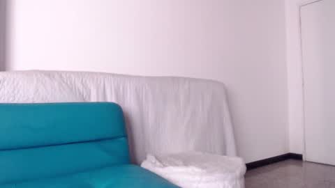 Snapshot of mailyn_gold chatting on July 2026 11:46:02 AM mailyn_gold online show from July 2026 11:46:02 AM
