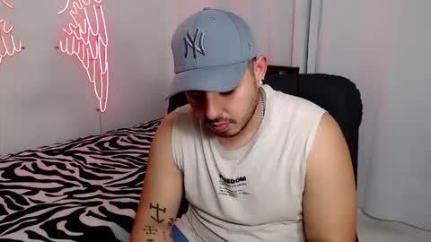 maison_xmed online show from March 2026 11:00:02 PM