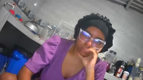 maite2020 online show from December 2024 11:00:01 AM