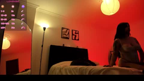 maite_evanss_ online show from March 2026 02:37:01 AM