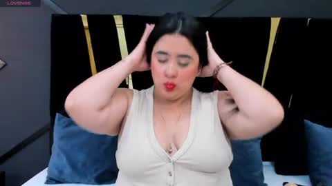 Snapshot of maite_grays chatting on June 2026 12:03:02 PM M A I T E online show from June 2026 12:03:02 PM