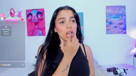 mai  online show from September 2025 07:17:02 PM