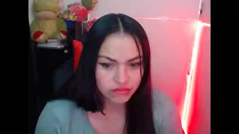 Hello friends Im on another account    online show from December 2024 06:54:02 AM