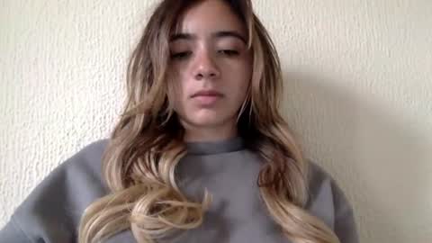 Snapshot of majo_gomezz chatting on July 2026 05:30:01 PM majo_gomezz online show from July 2026 05:30:01 PM
